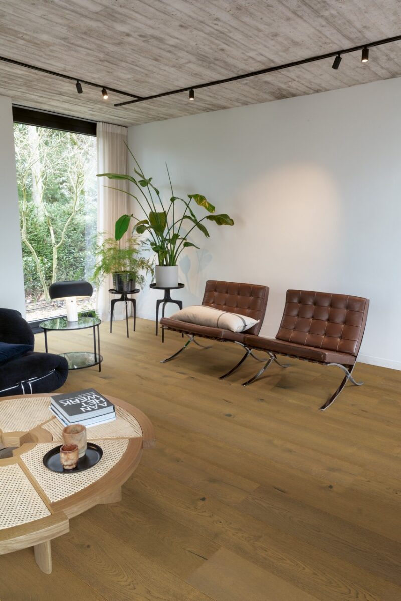 Parket | Clay brown oak extra matt